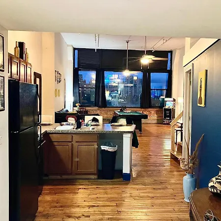 R & R 2Bdrm Loft On Fort
